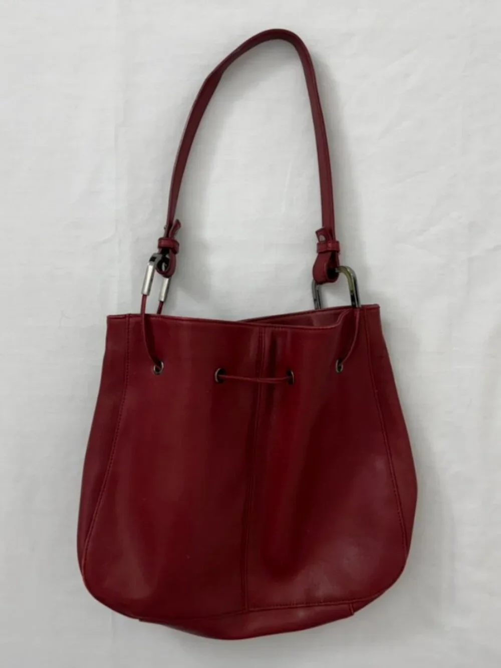 Worthington Red Leather Boho Bucket Drawstring Shoulder Bag Purse 100% Cowhide
